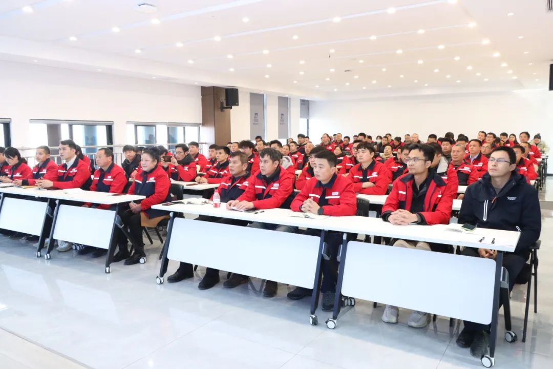 工读传家 | 磐谷“悦读和哲学俱乐部”第二十三期复盘会暨2023年度总结表彰大会在新知行学堂举行